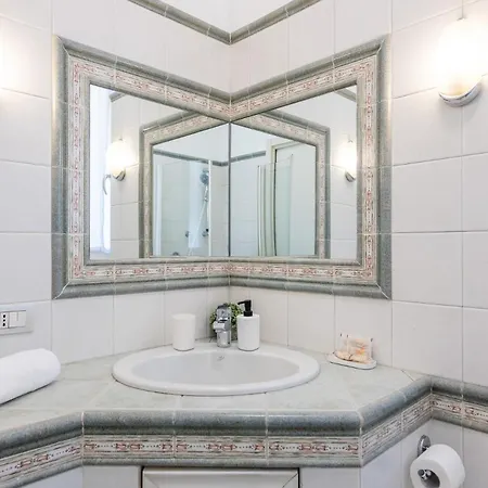 Flat In Center With Terrace, Near Garibaldi Fs Apartament Mediolan